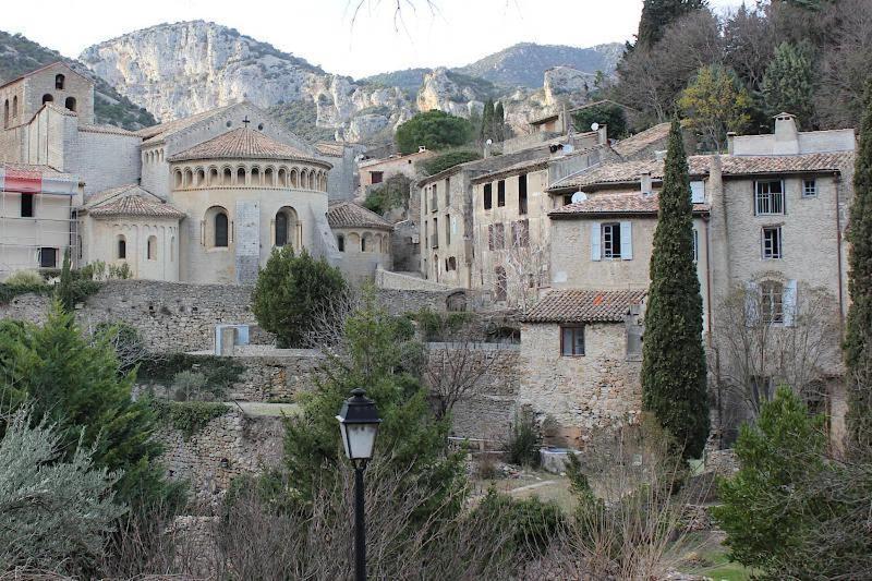 Maison De Celya